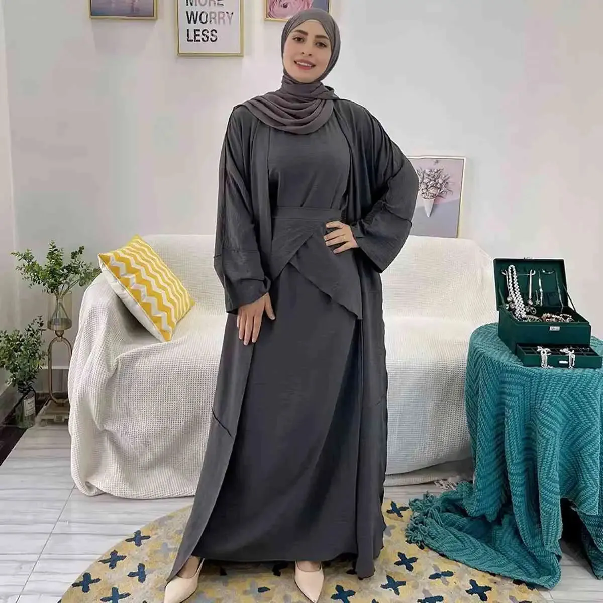 10 Color Options 3 Pieces Set Muslim Women Wrinkled Abaya Dress Suit Set With Out Abaya, Mid Wrap And Inner Sleeveless Dress