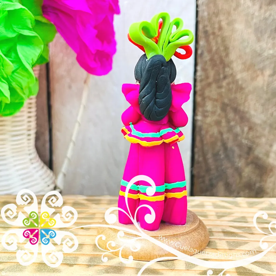 14- Jalisco Little Doll Figurine - Fondant Doll