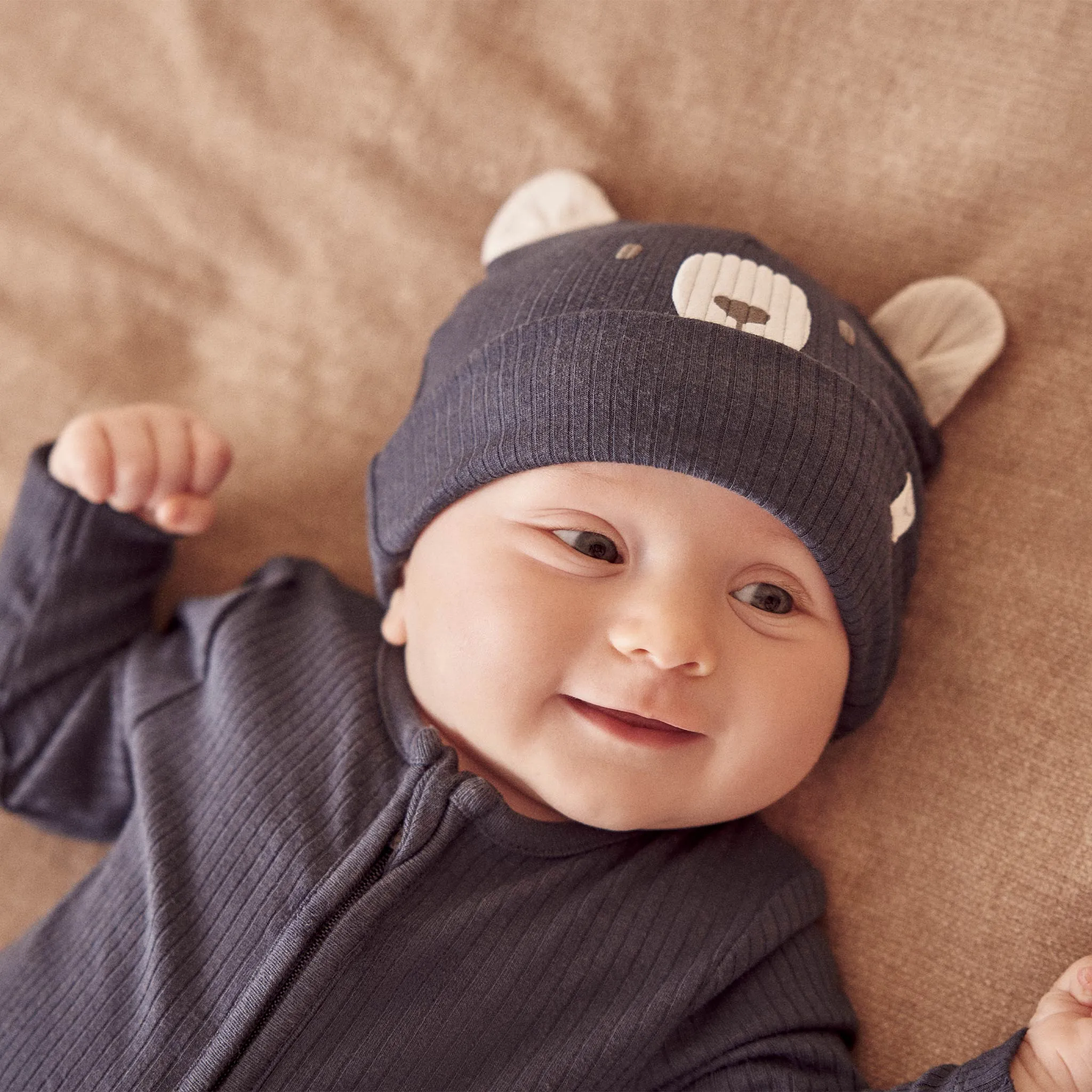 Bear Ribbed  Baby Pajamas & Hat Set