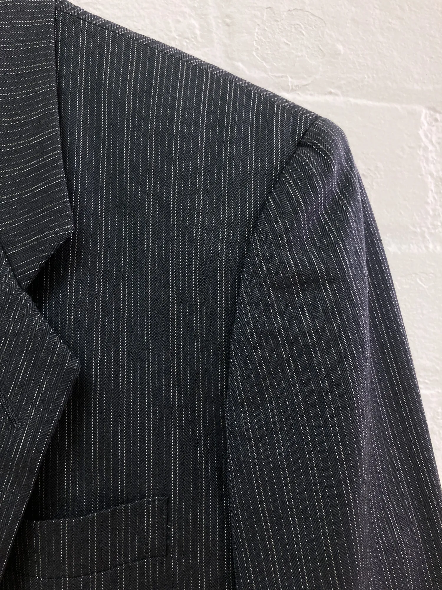 Comme des Garcons Homme 1980s dark grey wool stripe 2 button blazer - S M