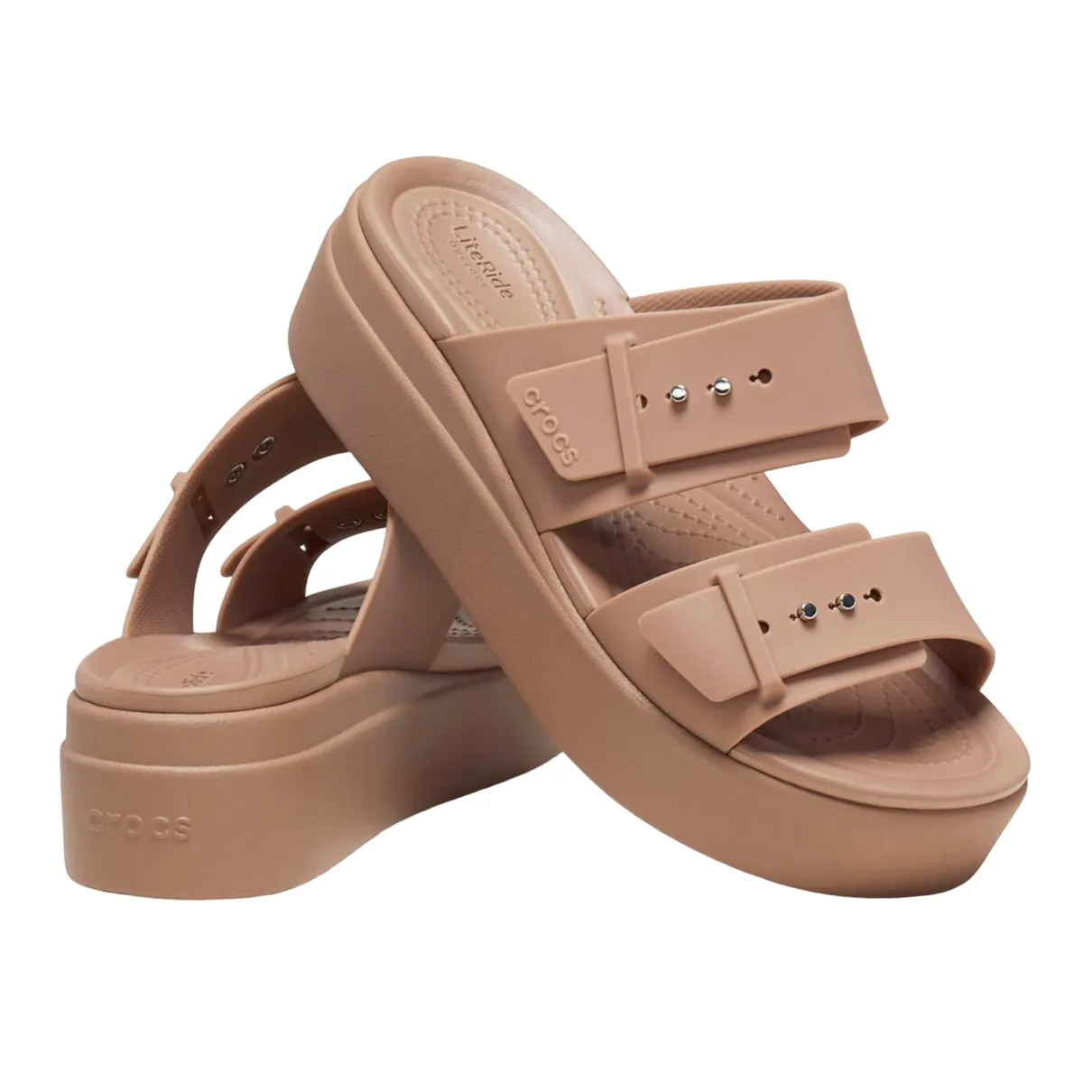 Crocs women's sandal with Brooklyn Buckle Low Wedge wedge 207431-2Q9 milk 